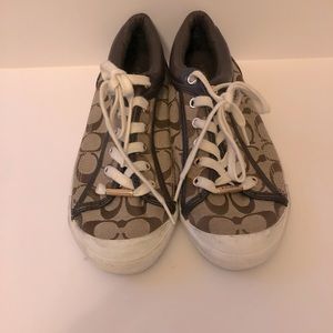 Coach Francesca tennis shoes 👟 in classic C design beige Size 9